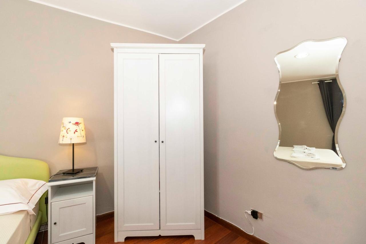 San Salvario Apt With Balcony Турин Екстер'єр фото